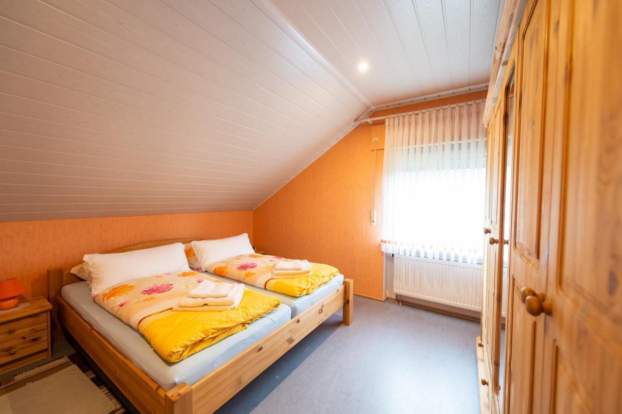 Ferienwohnung Virginija Ditscheid Kültér fotó
